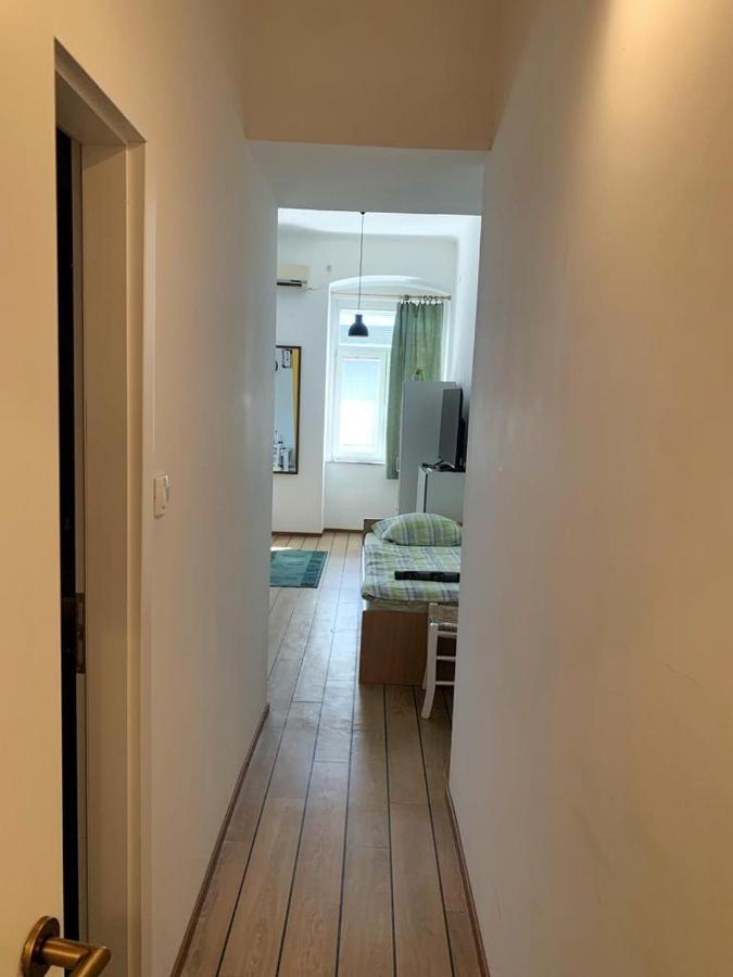 Apartmani Lucin Rijeka Buitenkant foto